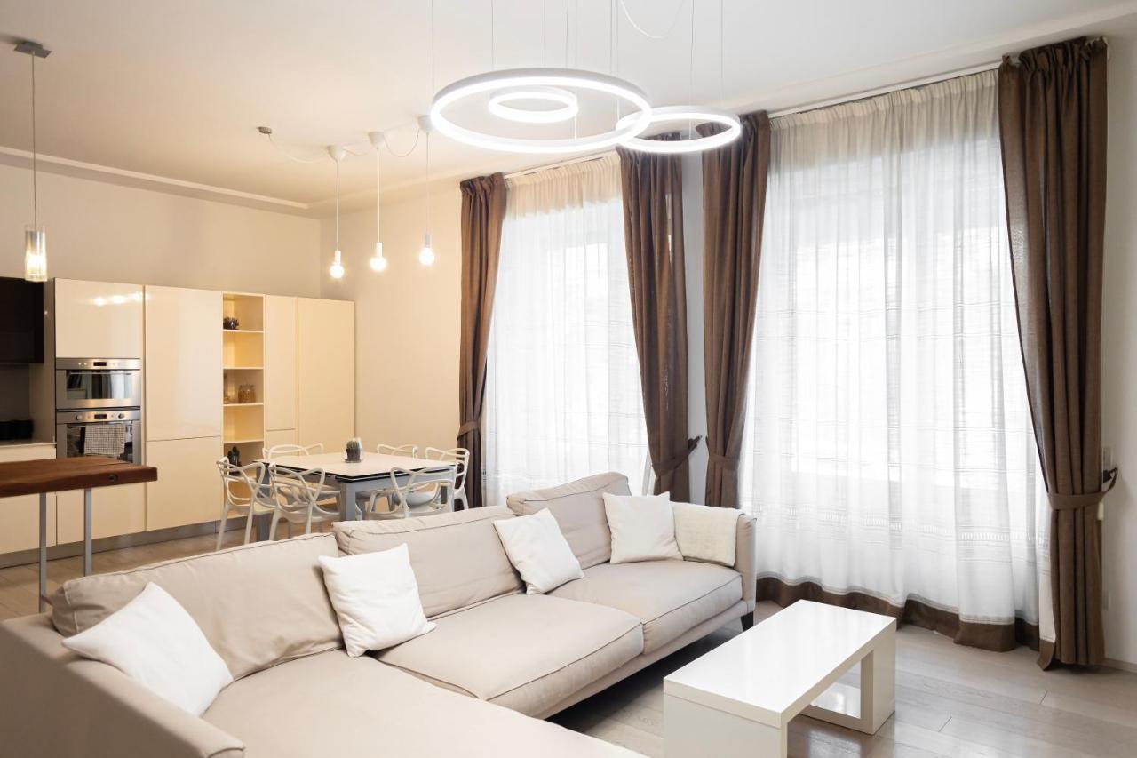 Elegante E Spazioso Quadrilocale In Porta Venezia Milano Eksteriør billede