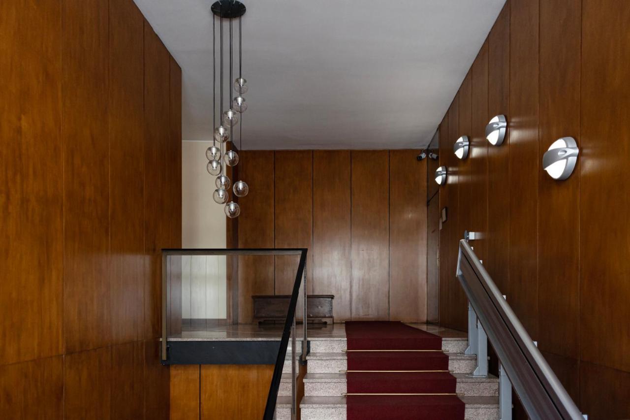 Elegante E Spazioso Quadrilocale In Porta Venezia Milano Eksteriør billede