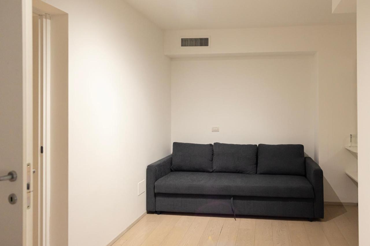 Elegante E Spazioso Quadrilocale In Porta Venezia Milano Eksteriør billede