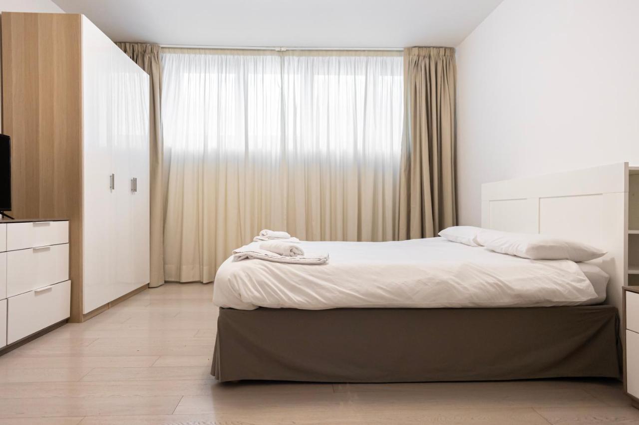 Elegante E Spazioso Quadrilocale In Porta Venezia Milano Eksteriør billede
